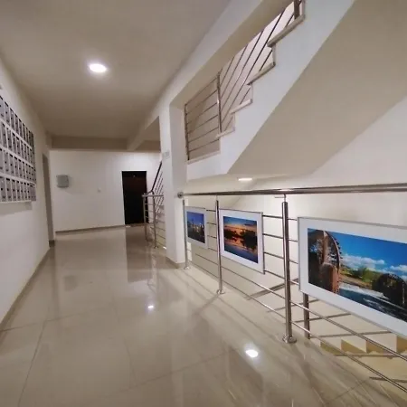 New Block Appartement *